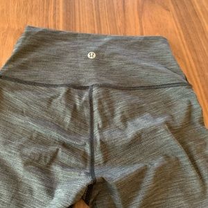 Lululemon leggings 7/8 length, Size 4